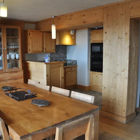 Cortina - 51 - Spacieux - 10 Pers *