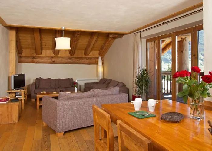 Cortina - 51 - Spacieux - 10 Pers *